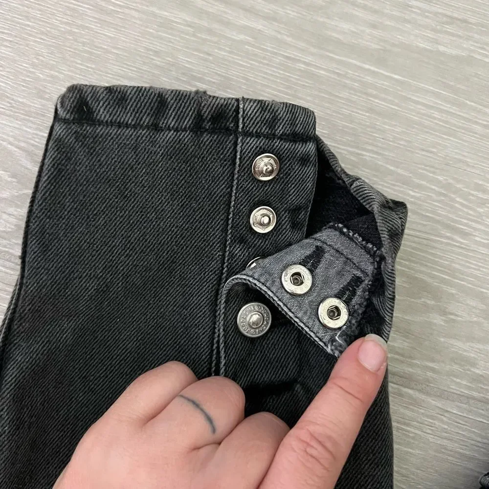 Jordache see 12